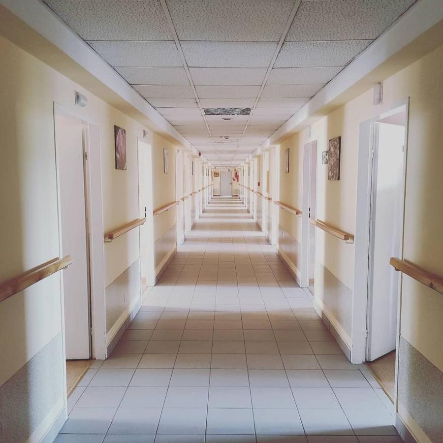 Dom Opieki Nestor Hotel Warschau Buitenkant foto