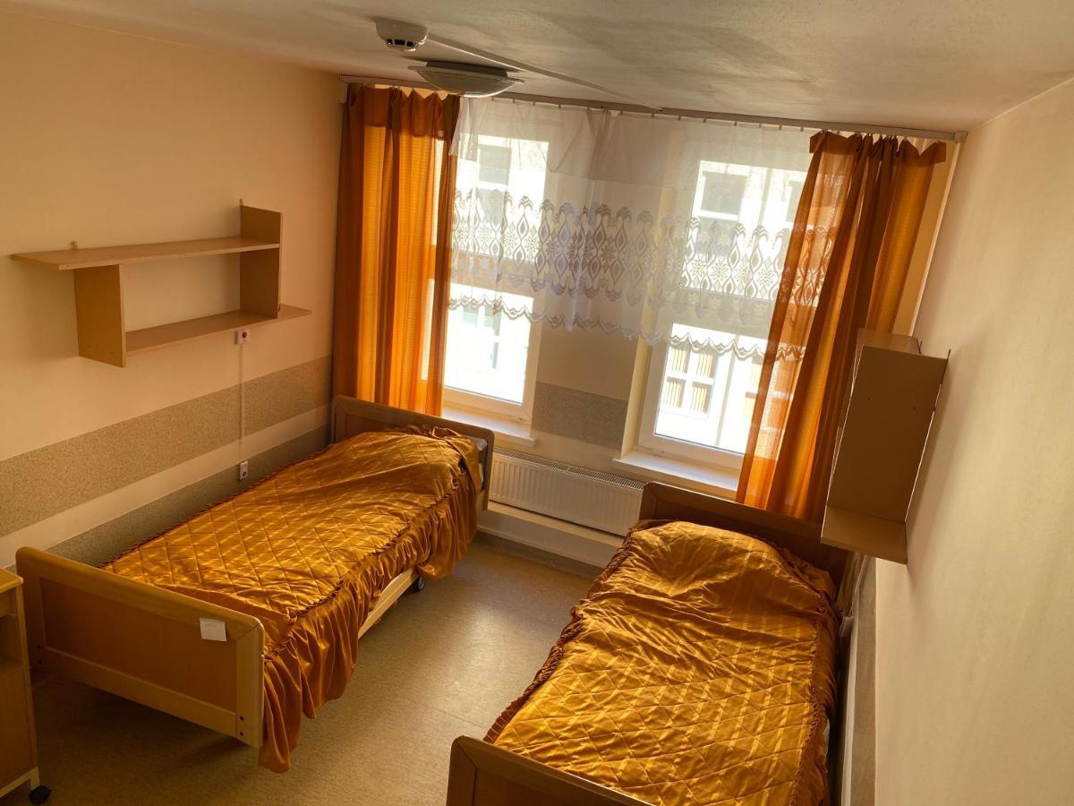 Dom Opieki Nestor Hotel Warschau Buitenkant foto