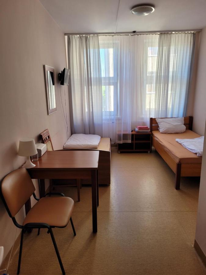 Dom Opieki Nestor Hotel Warschau Buitenkant foto
